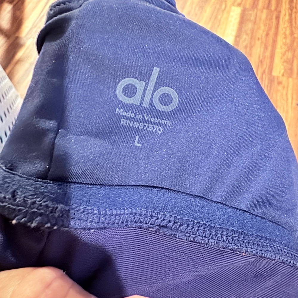 ALO Yoga Deep Blue Leggings